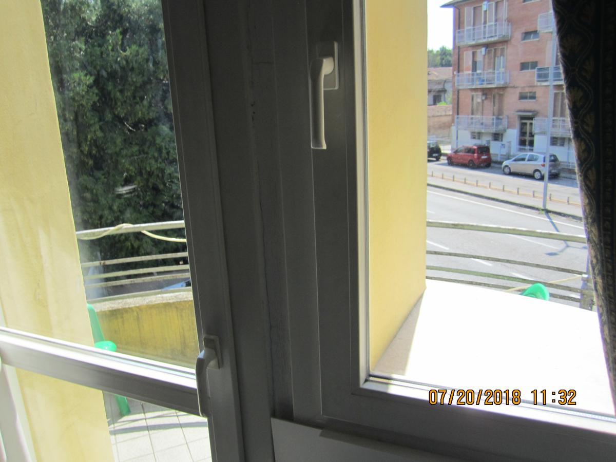 Adelphi Room & Breakfast Ferrara Exterior foto